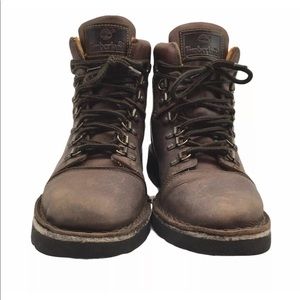 Womens 6.5 distressed timberland ankle boot